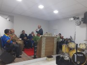 Reunião de militares em adoração a Deus 
